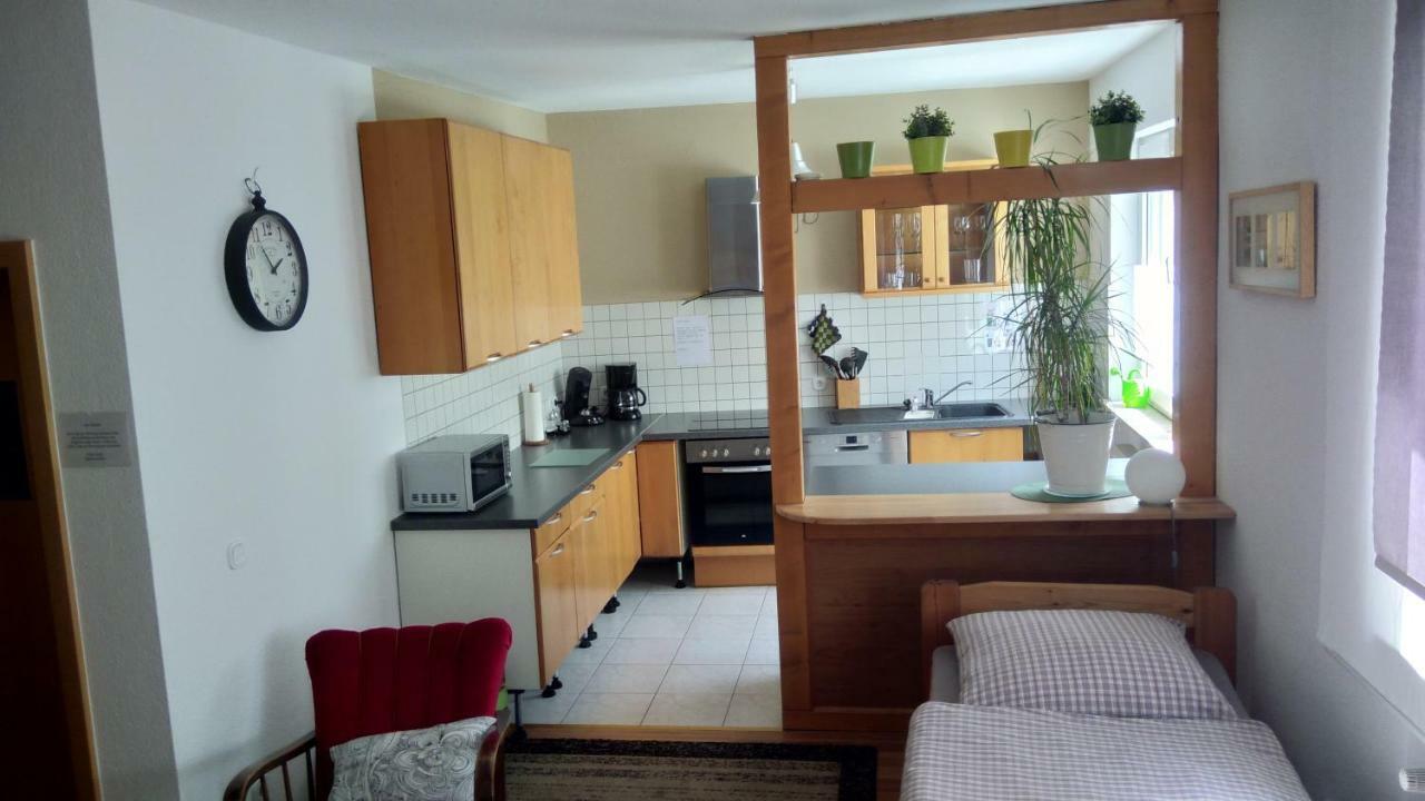 "Klein Und Fein"-Monteurzimmer Pohlheim Extérieur photo