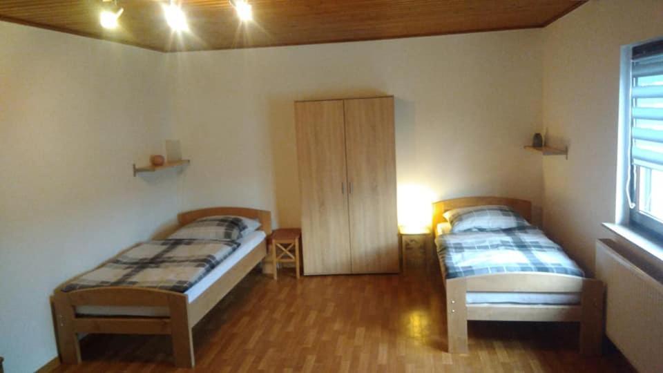 "Klein Und Fein"-Monteurzimmer Pohlheim Extérieur photo