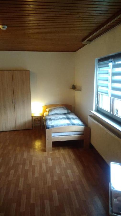 "Klein Und Fein"-Monteurzimmer Pohlheim Extérieur photo